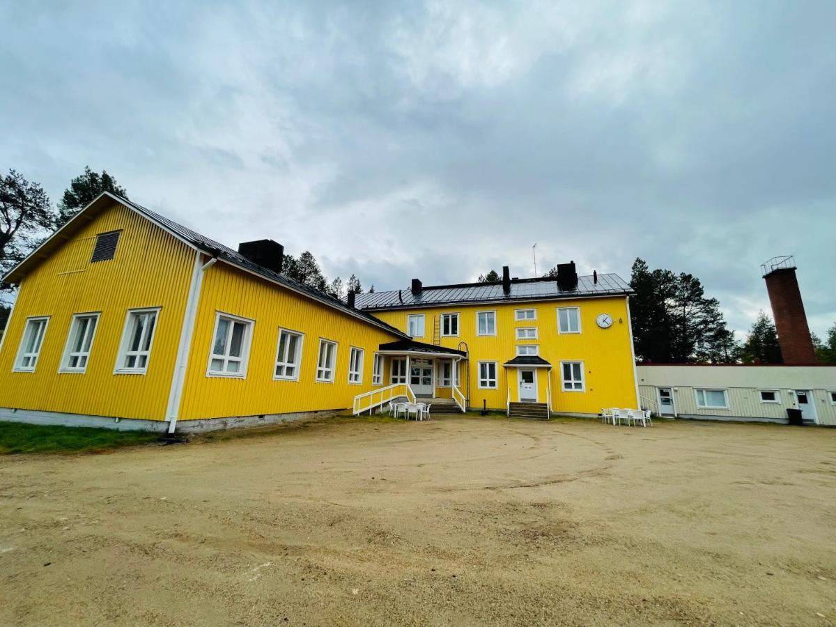 Kuukkeli Ivalo Airport Inn ภายนอก รูปภาพ